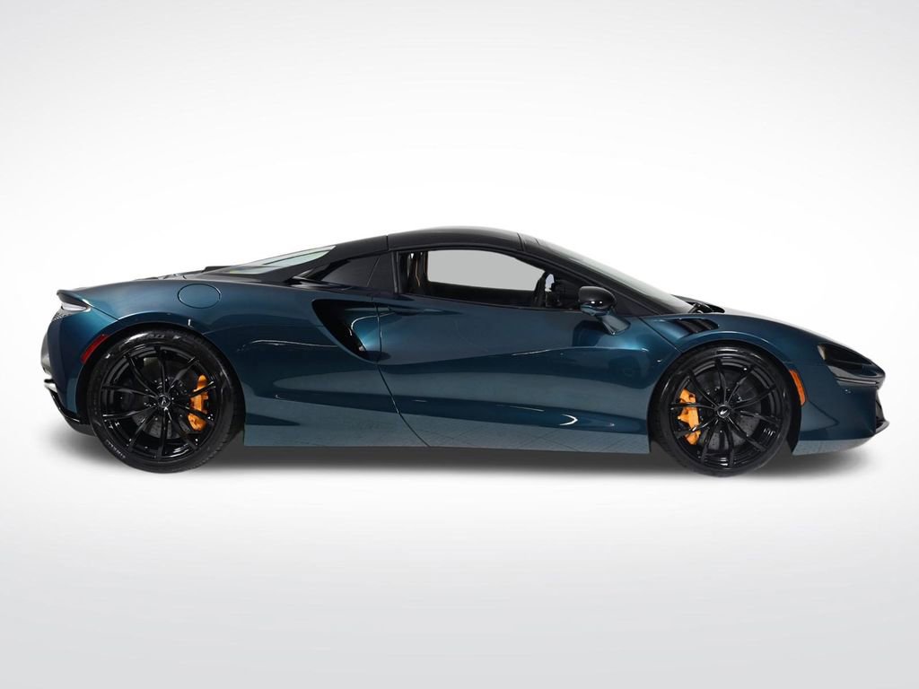 New 2026 McLaren Artura Spider image 6