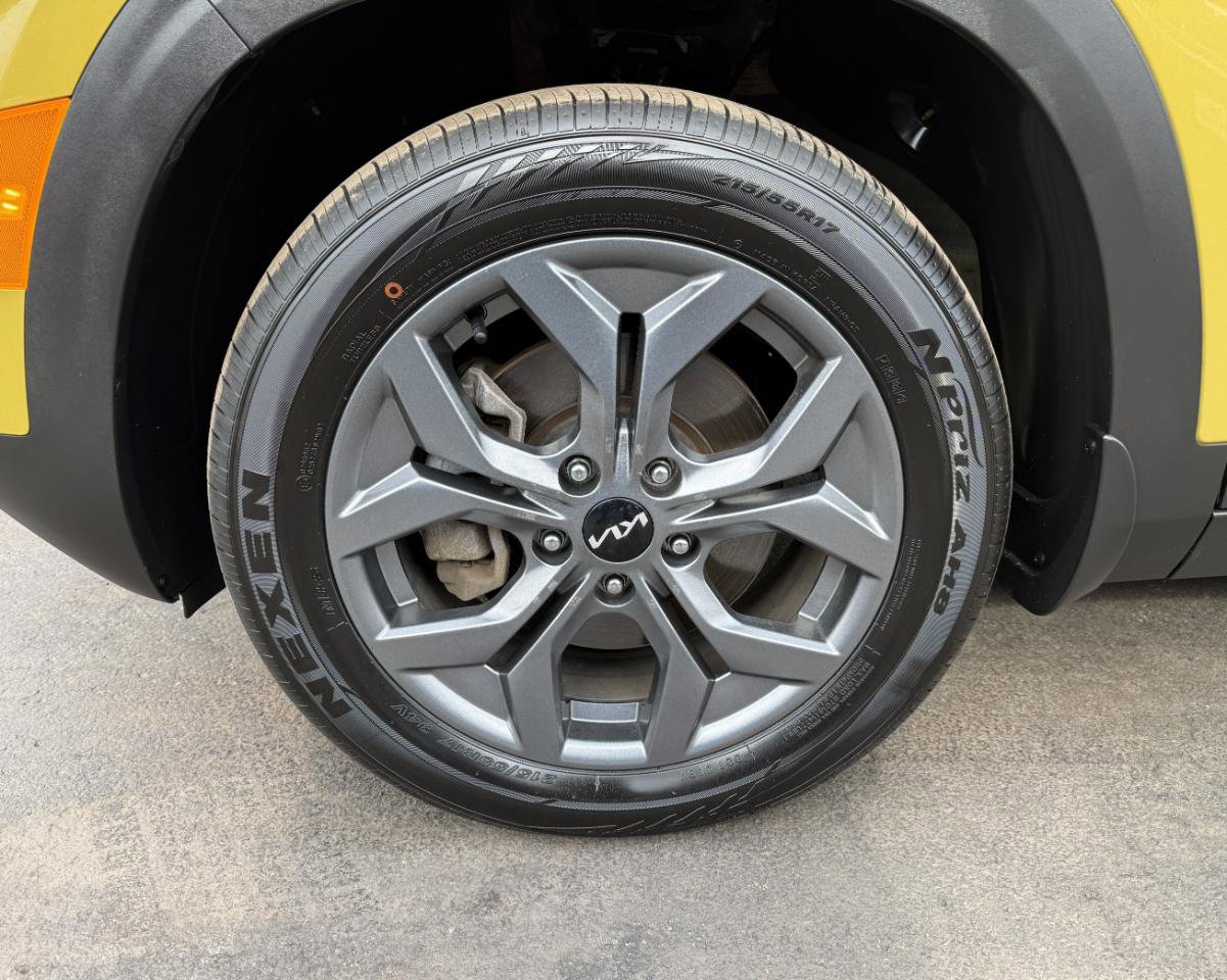 Used 2024 Kia Seltos S image 76