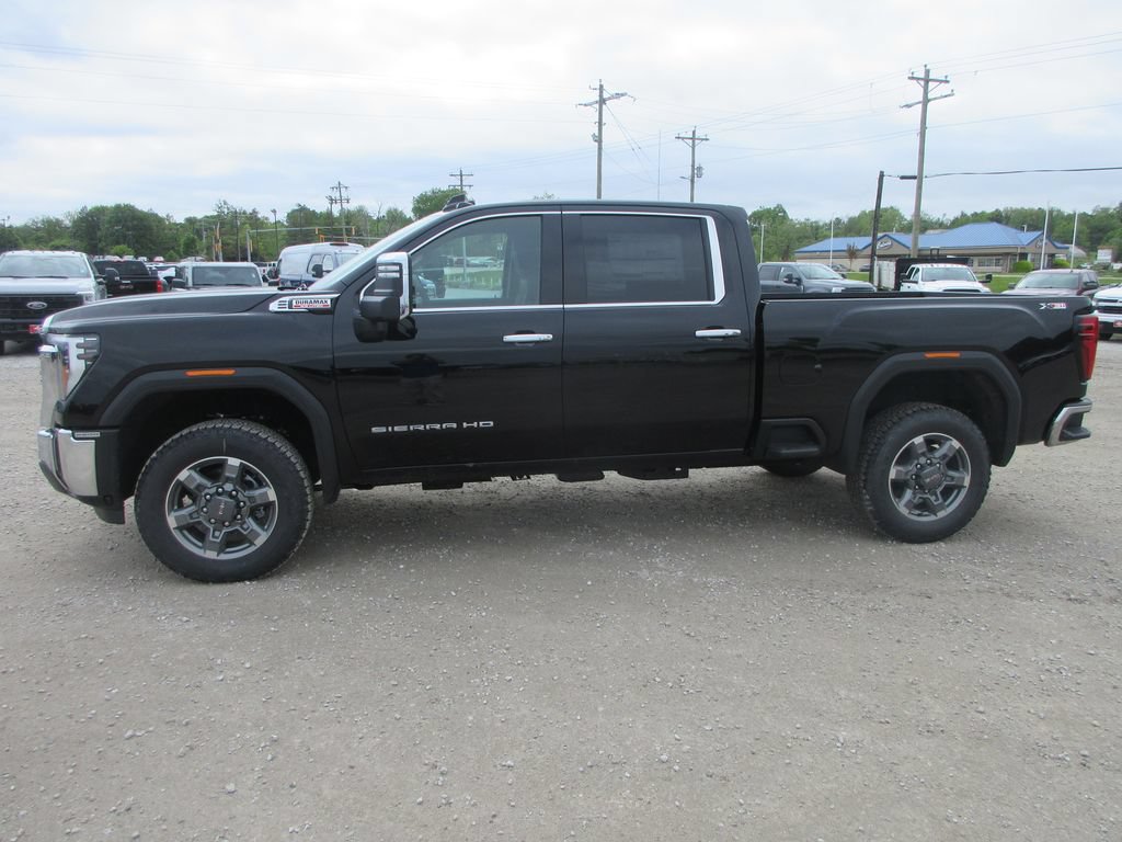 New 2026 GMC Sierra 2500 SLT AWD/4WD image 9
