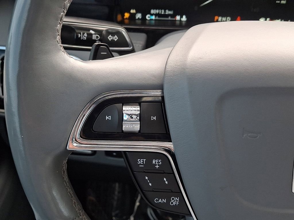 Used 2020 Lincoln Navigator Reserve w/ Luxury Package AWD/4WD image 25