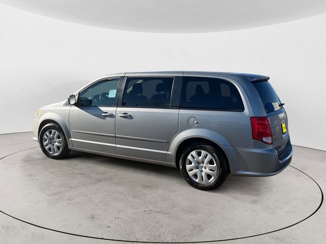 Used 2016 Dodge Grand Caravan SE w/ Quick Order Package 29E SE image 3