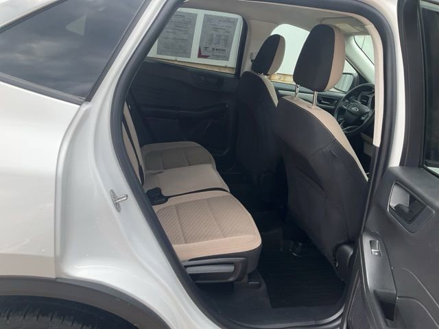 Used 2022 Ford Escape SE image 27