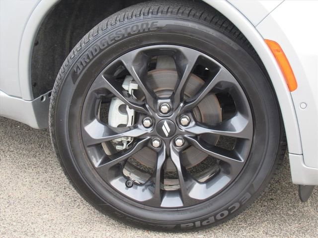 Certified 2025 Dodge Durango R/T w/ Blacktop Package image 8