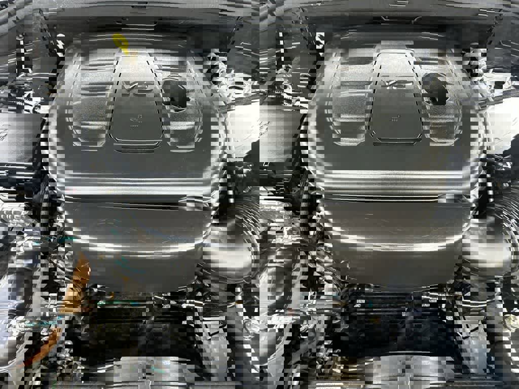 Used 2021 Jeep Grand Cherokee Laredo X AWD/4WD image 12