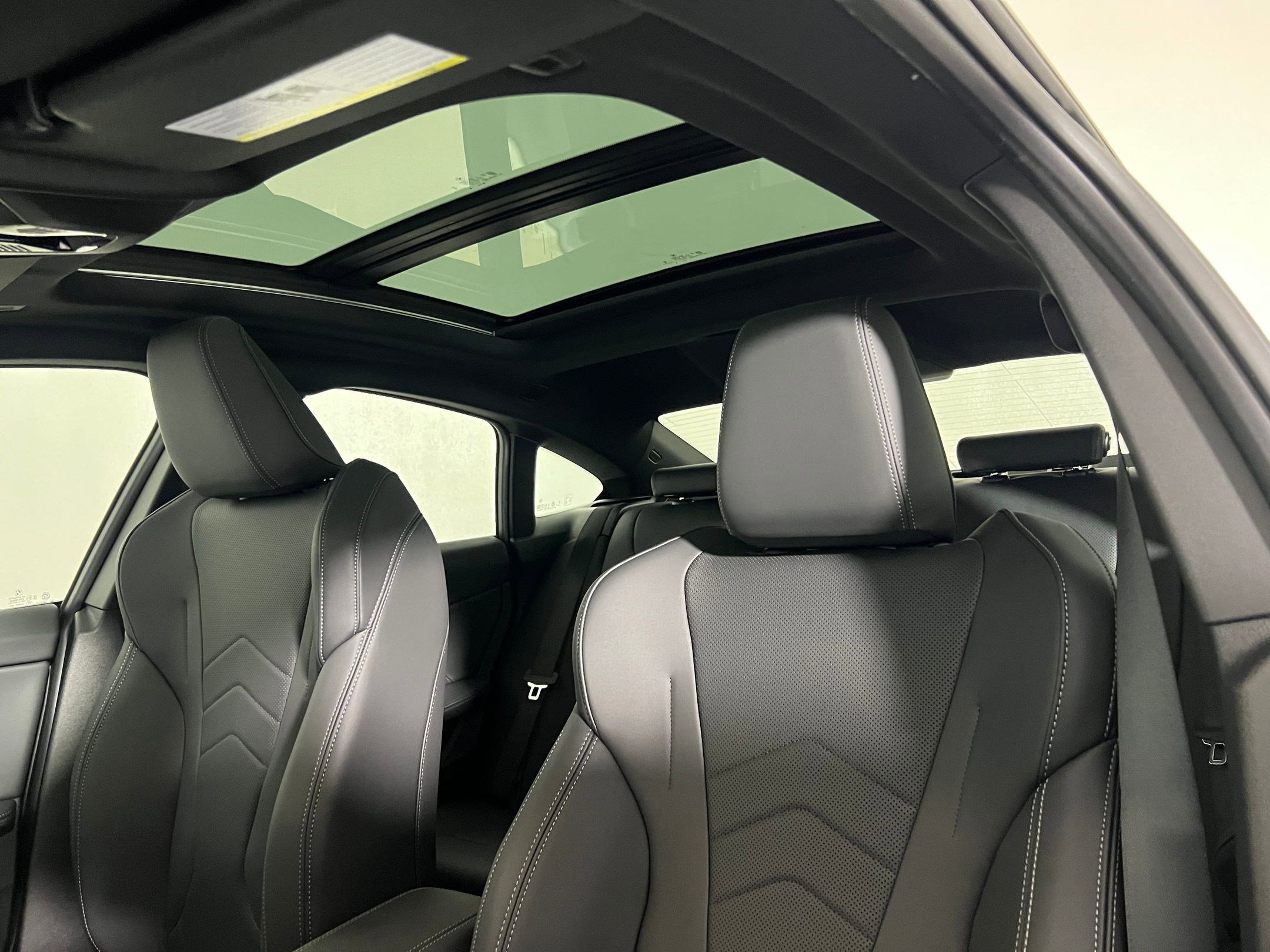 Used 2026 BMW 228i xDrive w/ Technology Package image 15