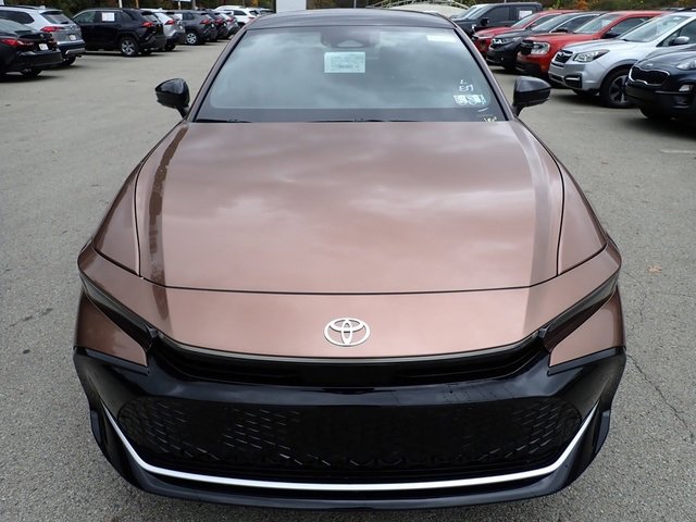 New 2026 Toyota Crown Limited image 9