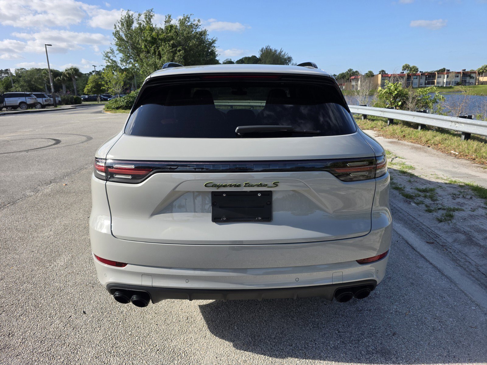 Used 2021 Porsche Cayenne Turbo S AWD/4WD image 6