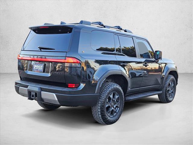 Used 2025 Lexus GX 550 w/ Accessory Package (CT) image 5