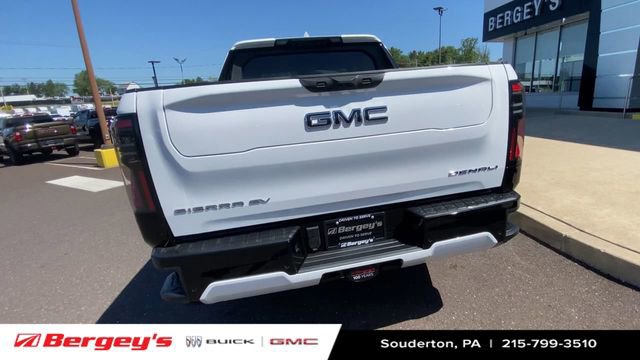 New 2025 GMC Sierra EV Denali image 8