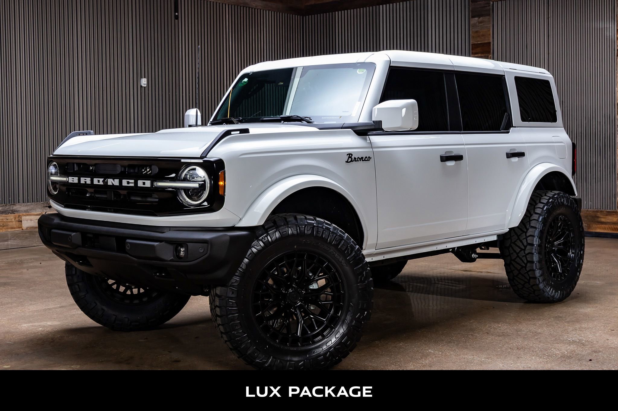 Used 2026 Ford Bronco Outer Banks image 5