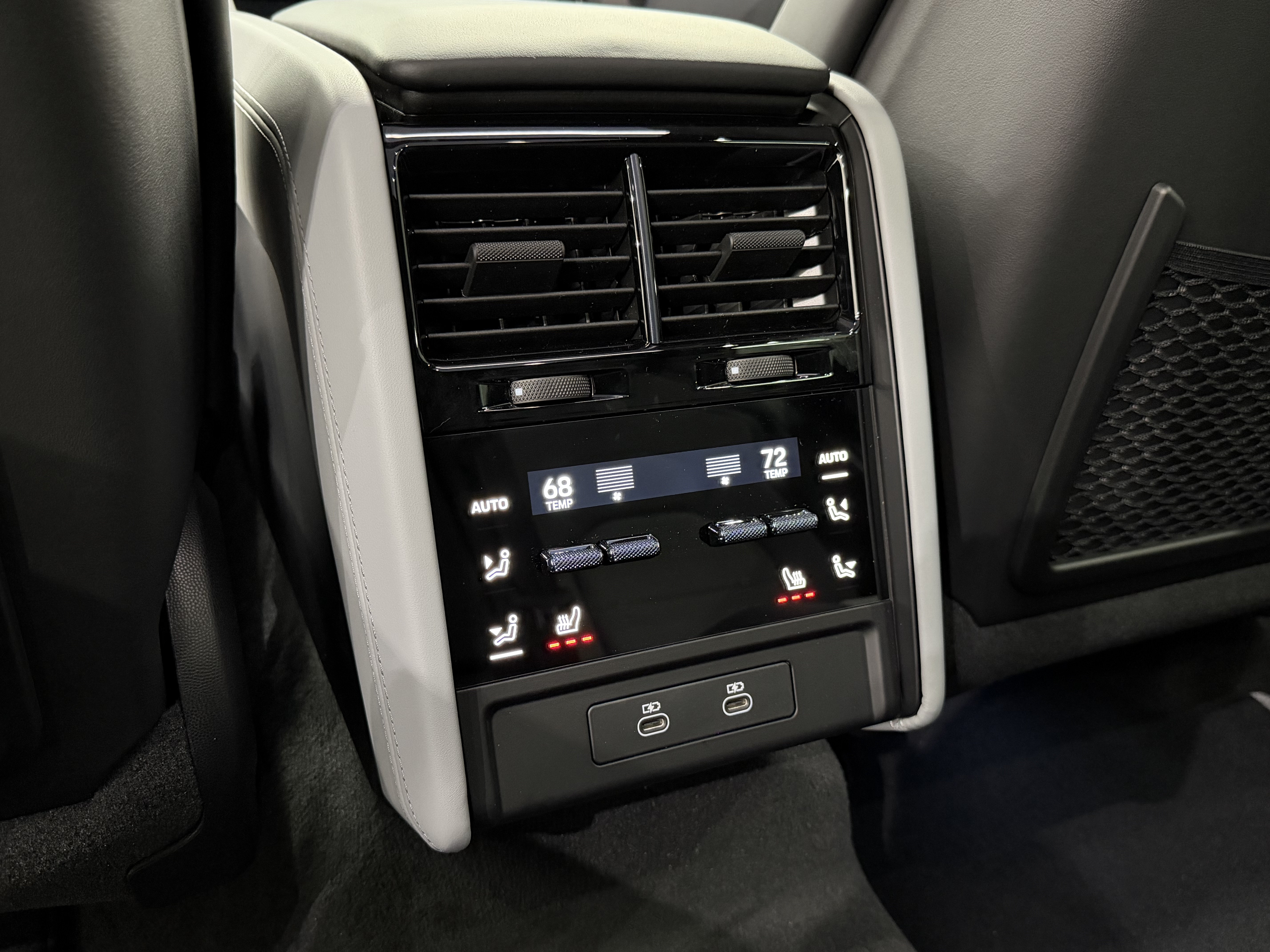 New 2026 Porsche Cayenne Electric AWD/4WD image 21