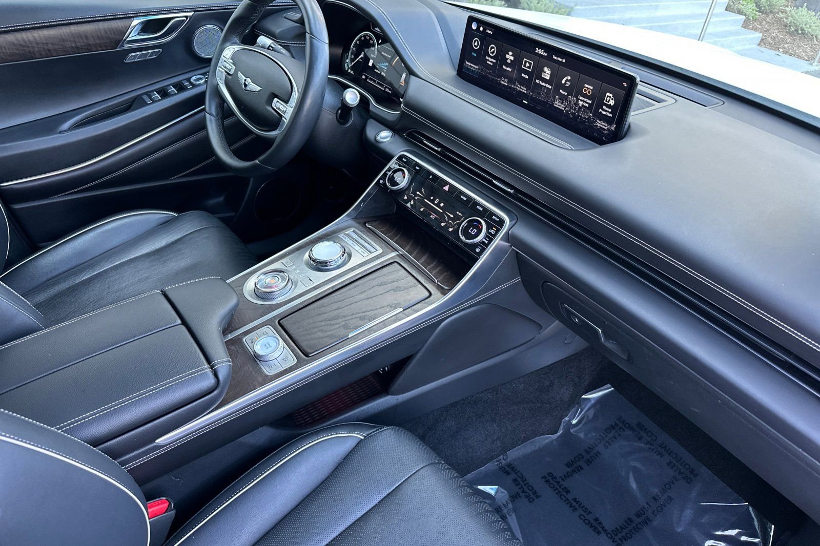 Used 2023 Genesis GV80 2.5T w/ Prestige 20" Package image 17