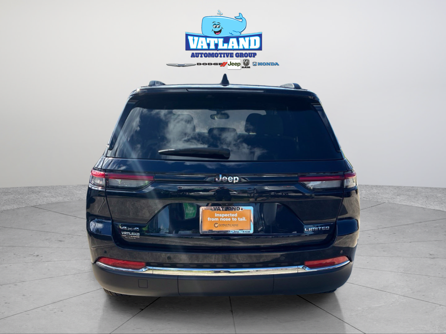 Certified 2023 Jeep Grand Cherokee Limited w/ Trailer Tow Prep Group (B) AWD/4WD image 38