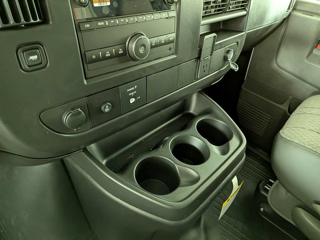 New 2026 Chevrolet Express 2500 w/ Driver Convenience Package RWD image 24