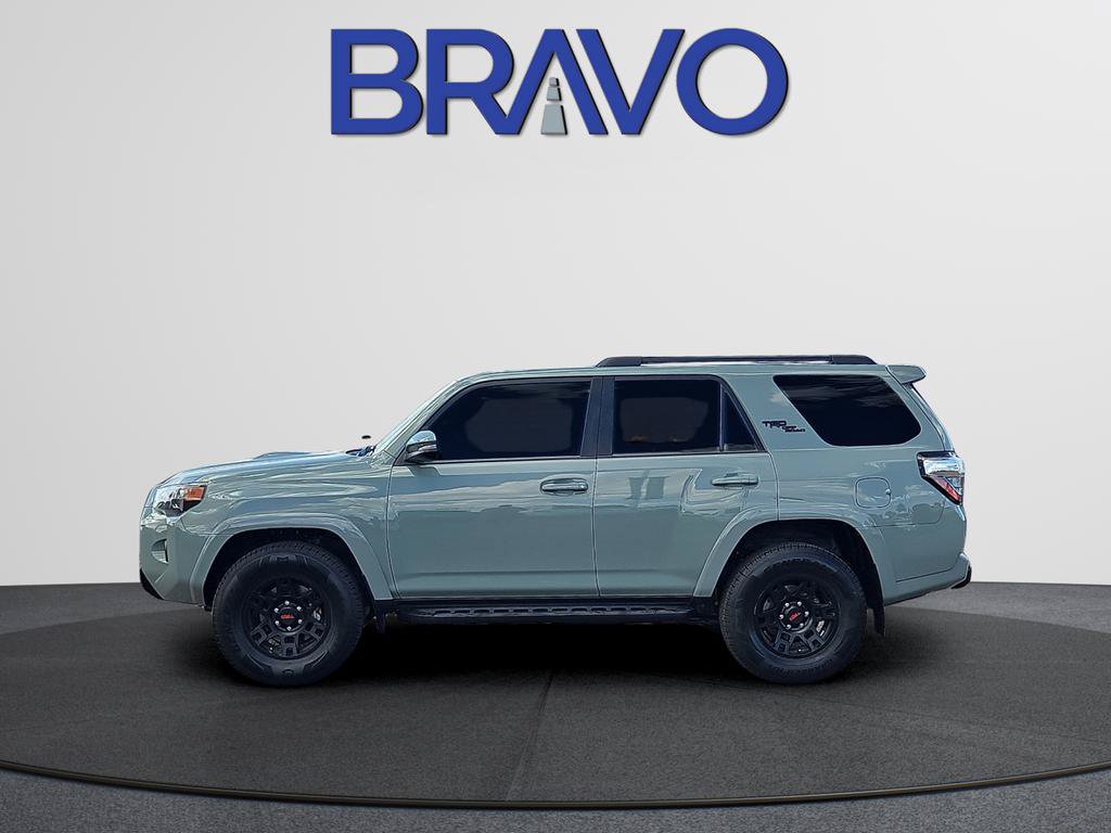Used 2022 Toyota 4Runner TRD Off-Road Premium w/ Moonroof Package AWD/4WD image 6