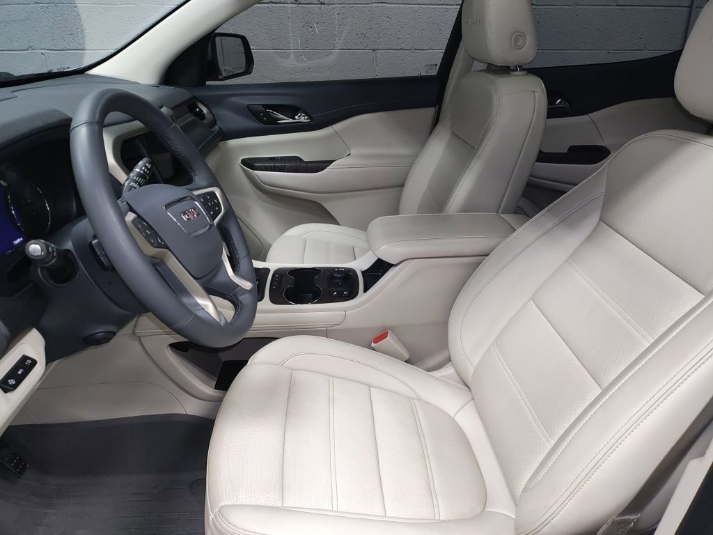 Used 2023 GMC Acadia Denali w/ Denali Ultimate Package image 24