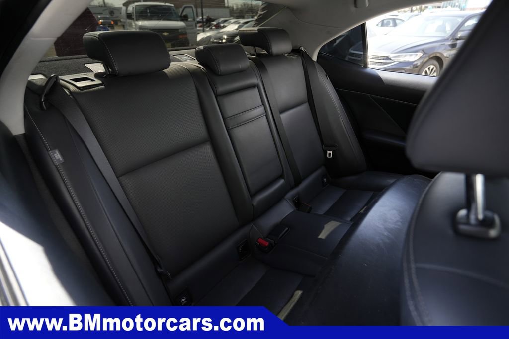 Used 2015 Lexus IS 250 image 18