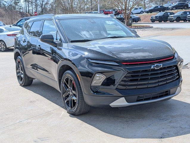 Used 2023 Chevrolet Blazer LT w/ Convenience Package image 3