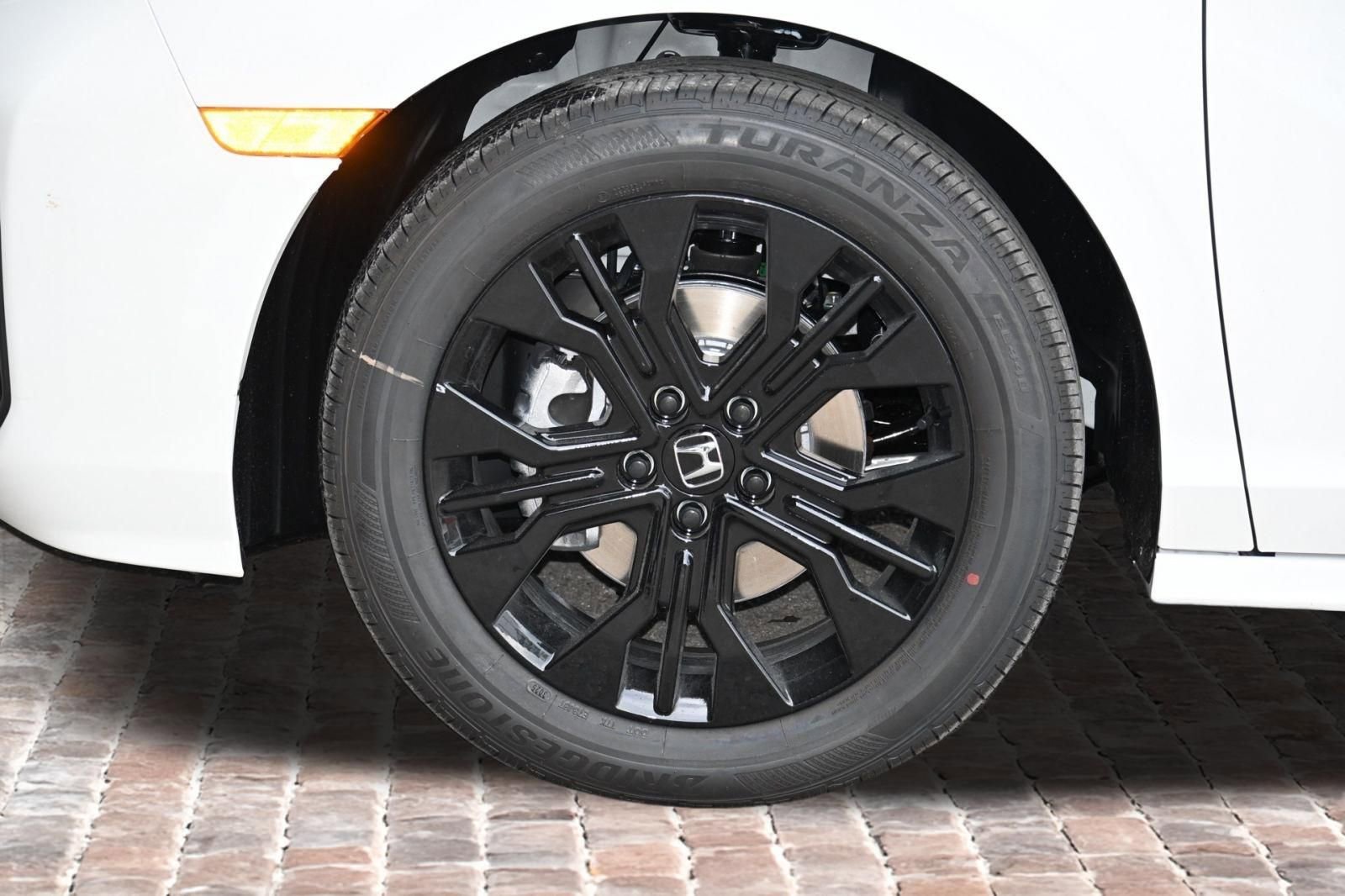 New 2026 Honda Odyssey Sport-L image 38