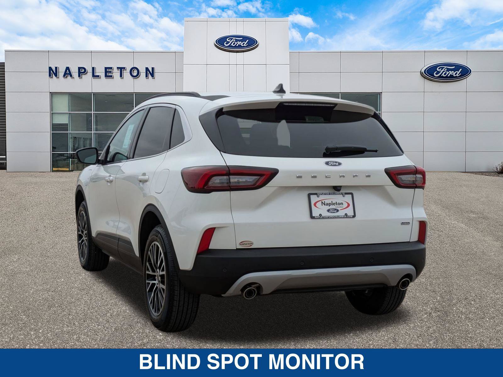 New 2025 Ford Escape SE FWD image 10