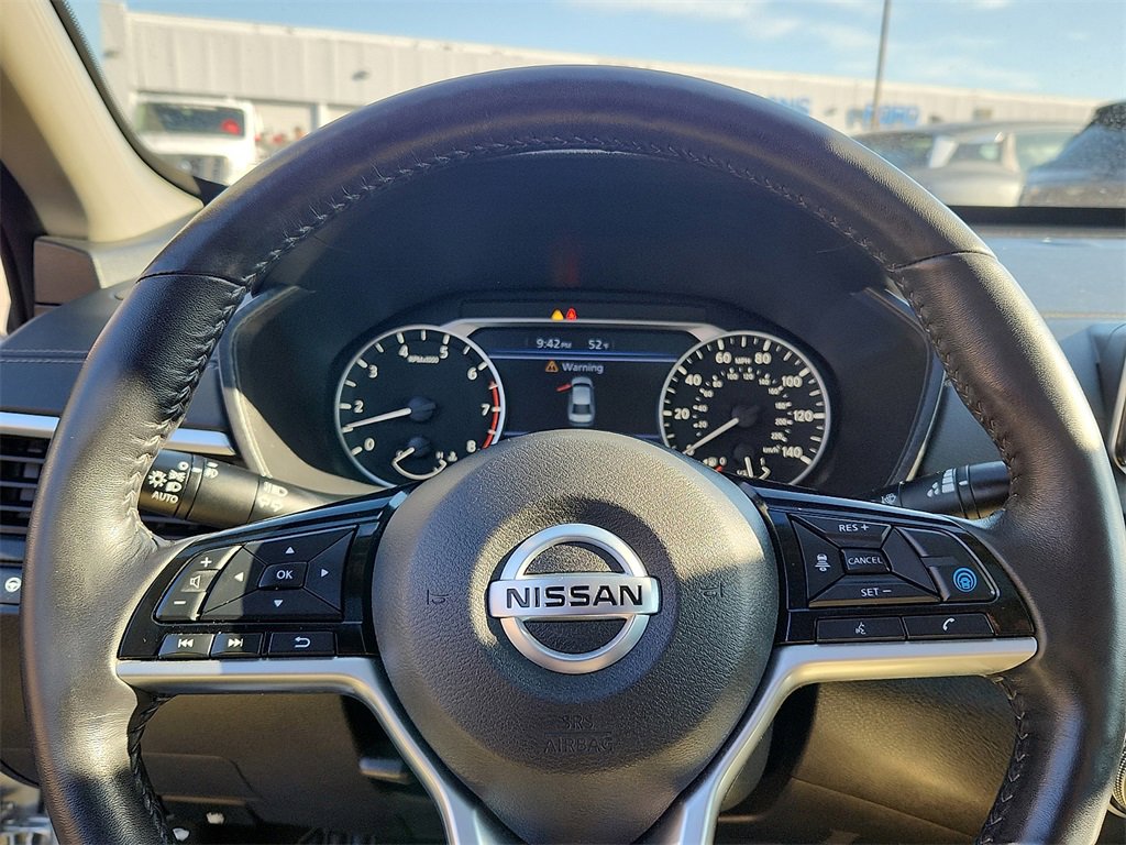 Used 2020 Nissan Altima 2.5 SV image 19