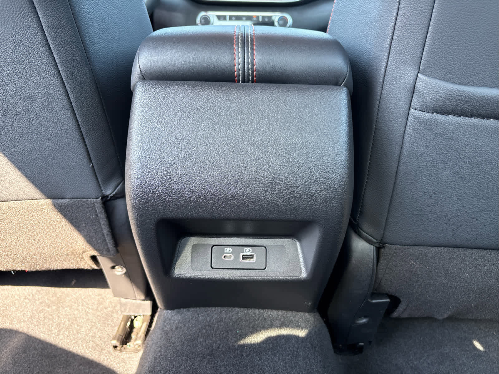 Used 2024 Nissan Altima 2.5 SR w/ SR Premium Package image 11