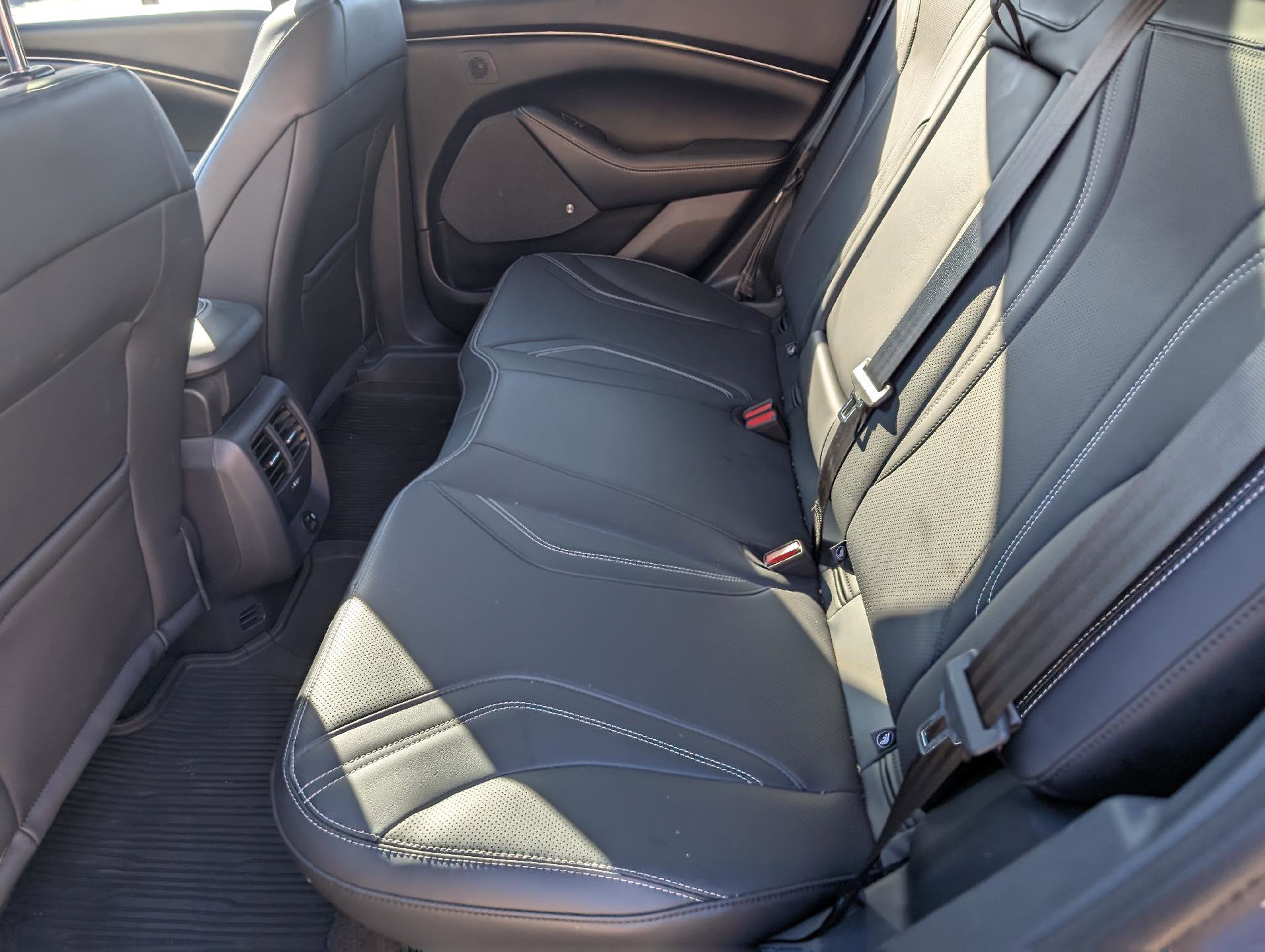 Used 2021 Ford Mustang Mach-E Premium image 12