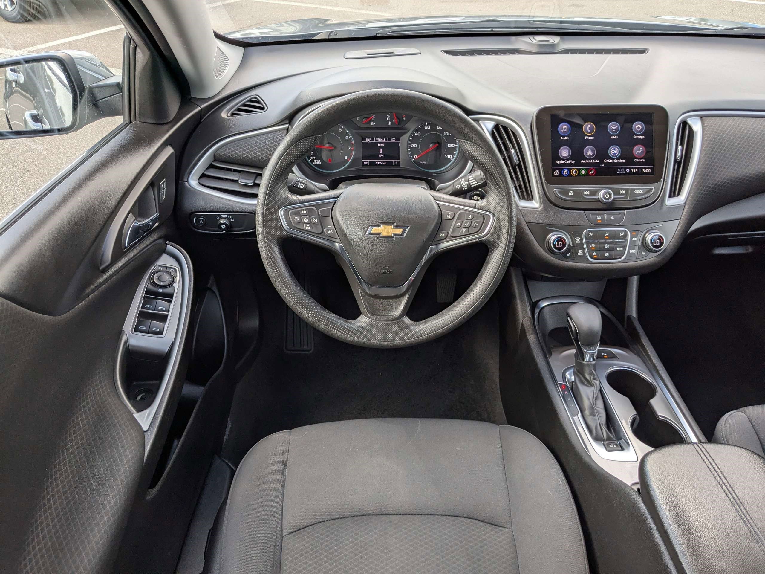 Used 2024 Chevrolet Malibu LT FWD image 15