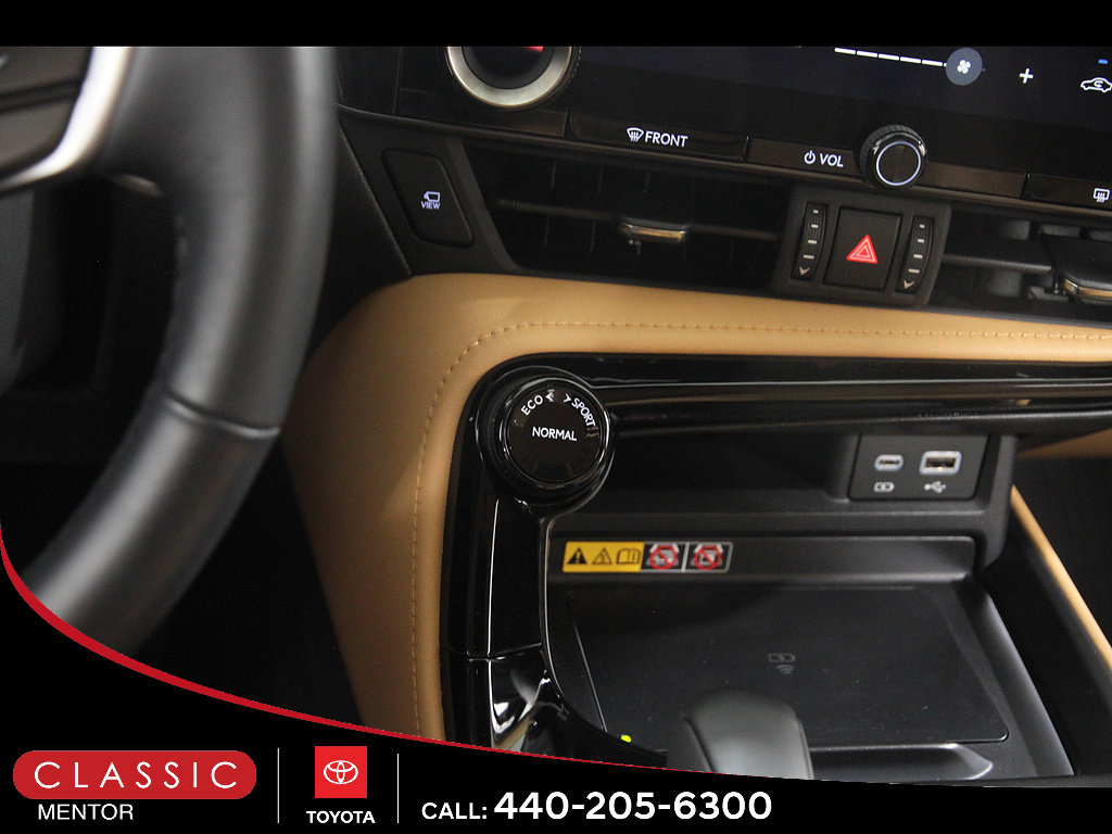 Used 2025 Lexus NX 350h AWD w/ Accessory Package (2T) image 15