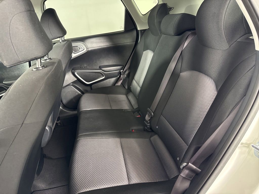 Used 2025 Kia Soul LX FWD image 24