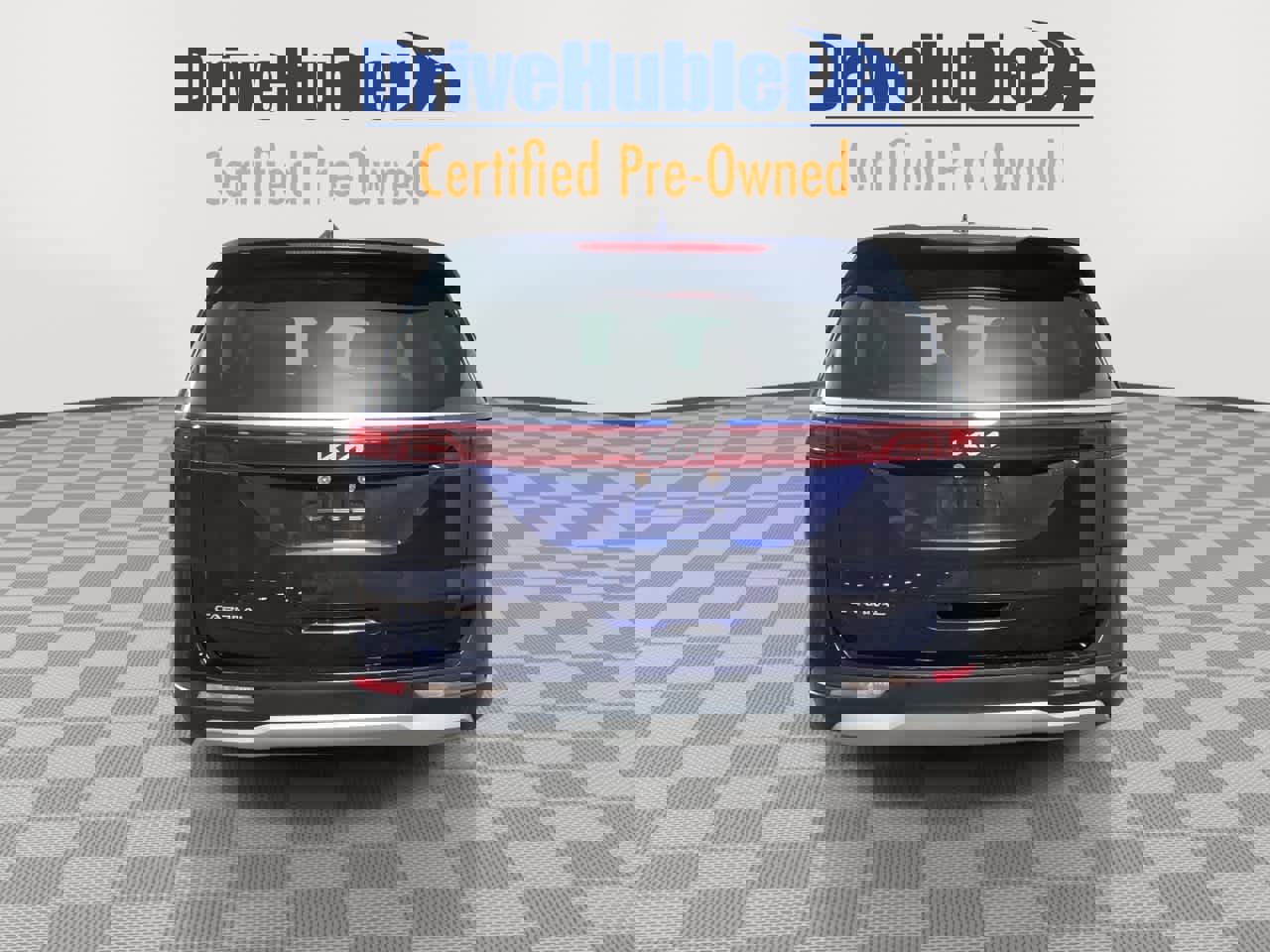 Used 2024 Kia Carnival LX image 3