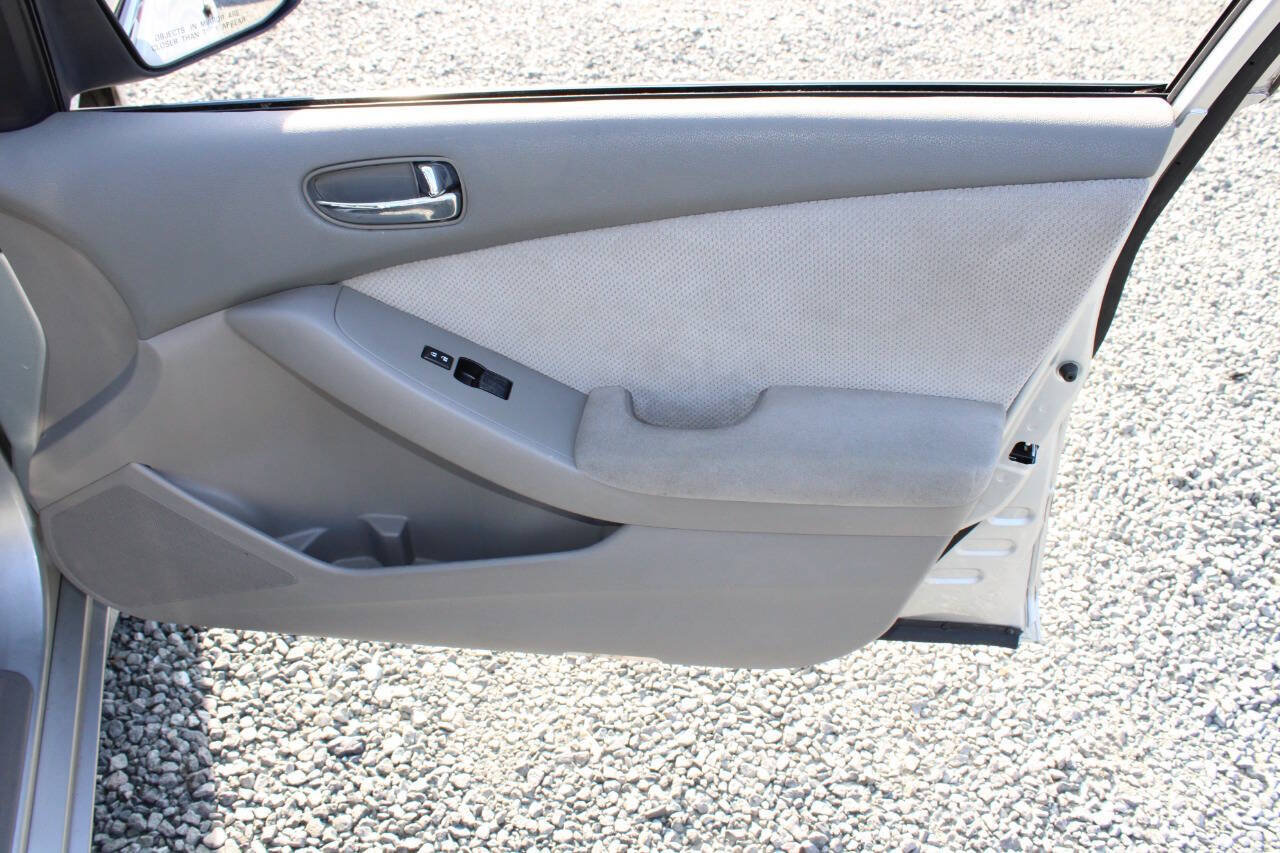 Used 2008 Nissan Altima 2.5 S FWD image 18