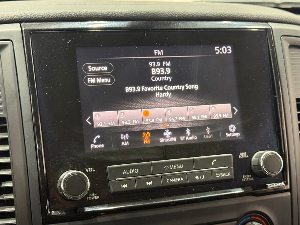 Used 2023 Nissan Titan SV image 27