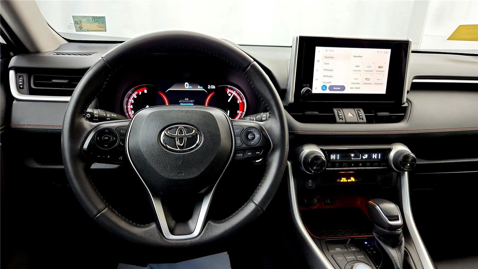 Used 2024 Toyota RAV4 Adventure image 27