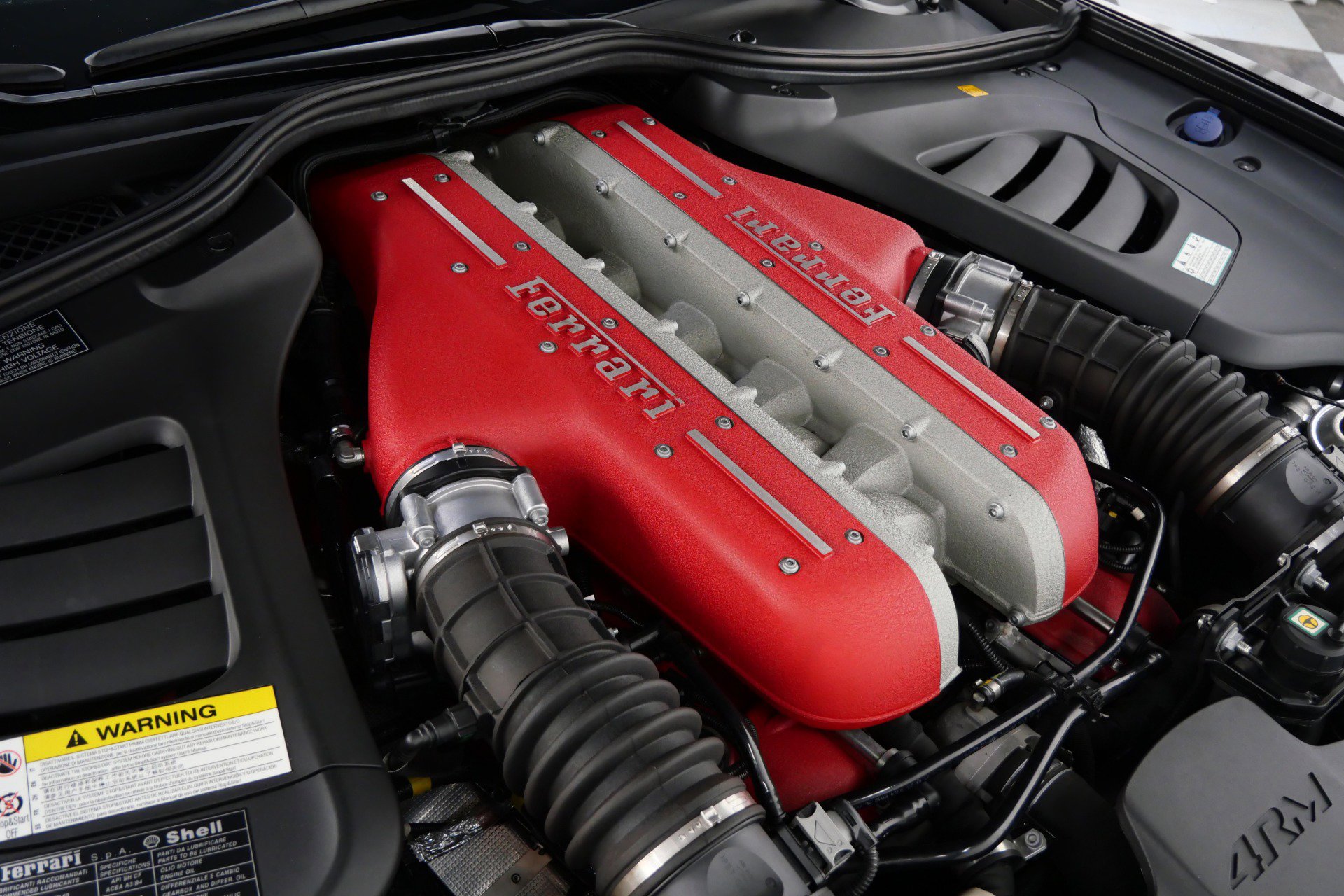 Used 2018 Ferrari GTC4Lusso image 43