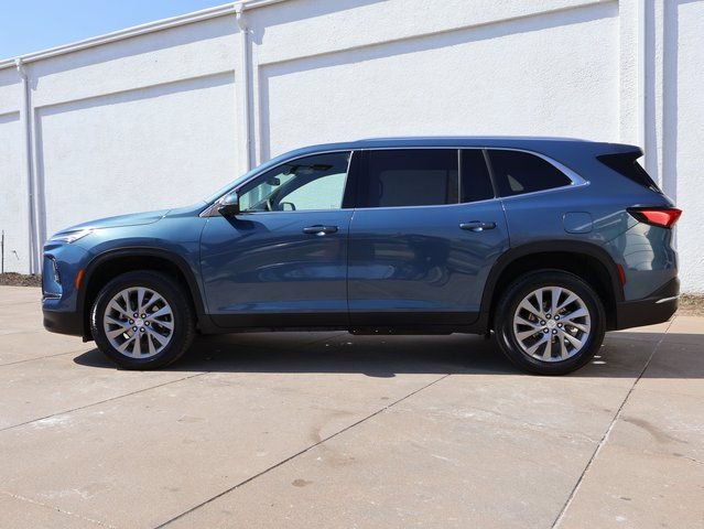 Certified 2025 Buick Enclave Preferred image 5