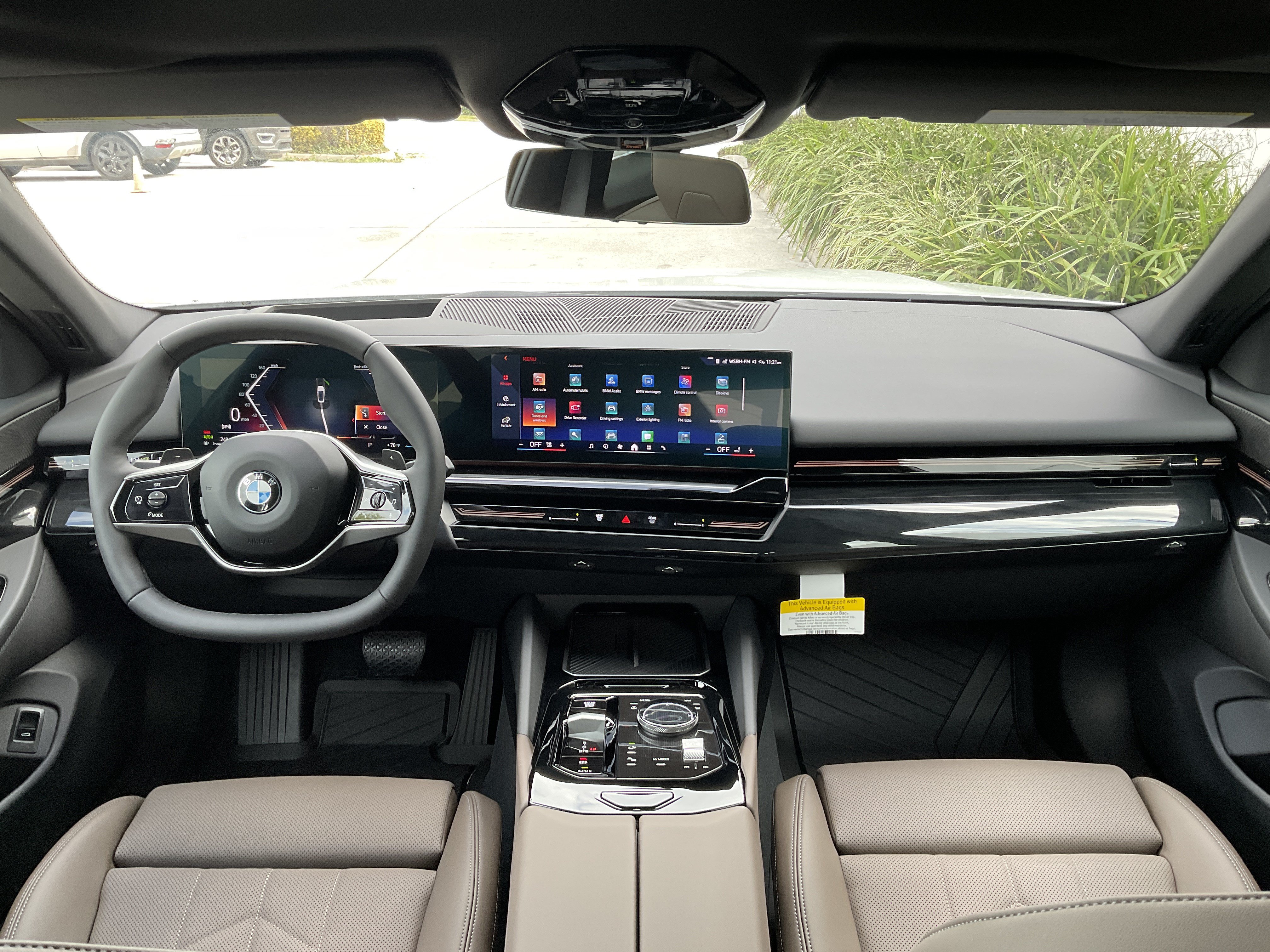New 2026 BMW 530i w/ Premium Package RWD image 11