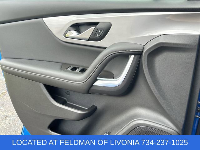 Certified 2024 Chevrolet Blazer LT w/ Convenience Package FWD image 21