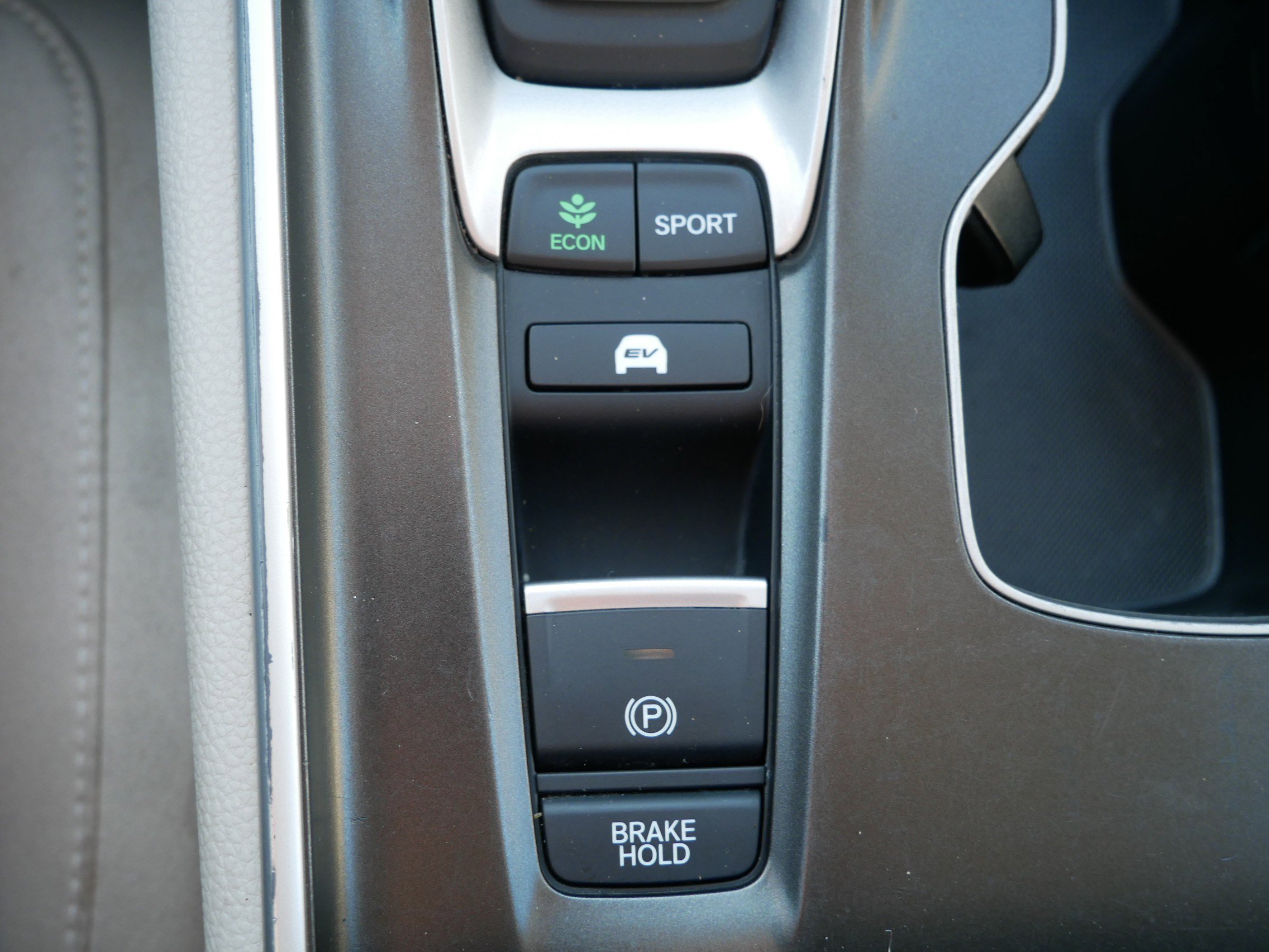 Certified 2021 Honda Accord EX image 32