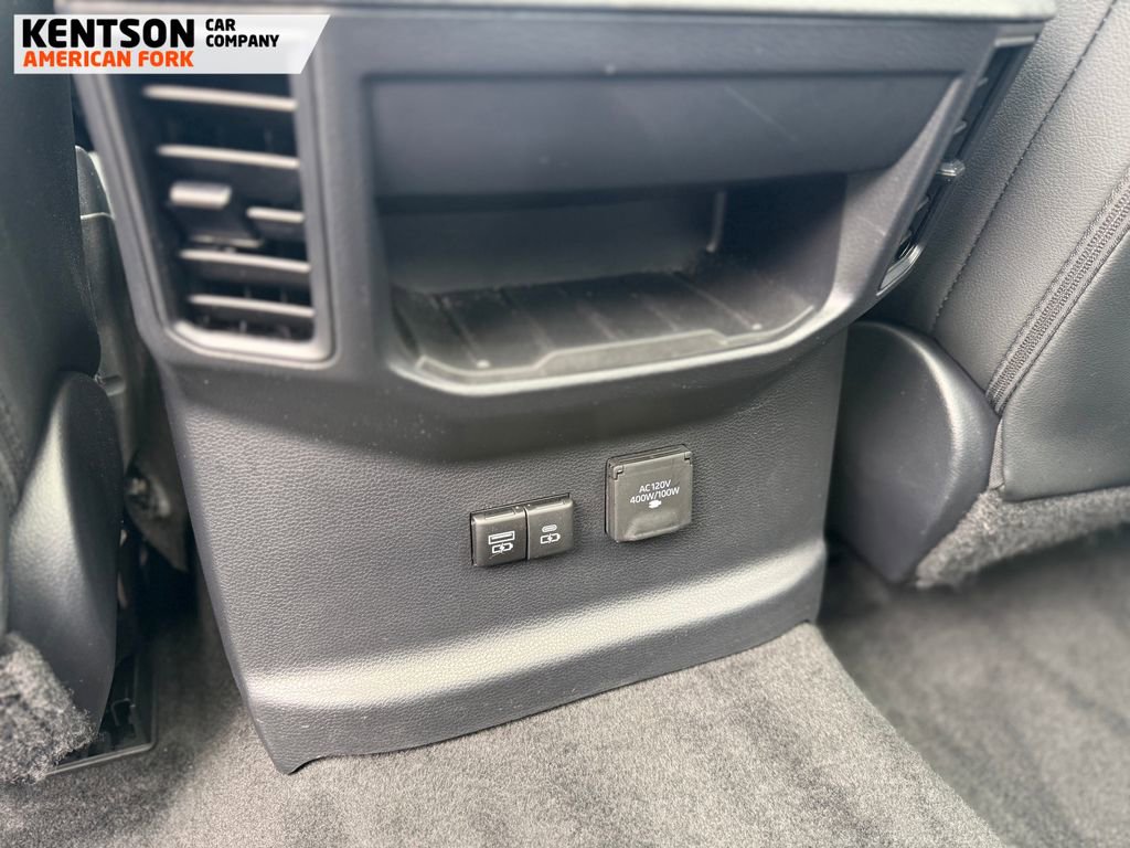 Used 2023 Toyota Tundra Limited w/ Power Package image 40