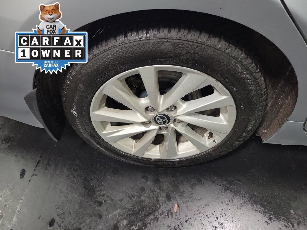Used 2024 Toyota Camry SE FWD image 11