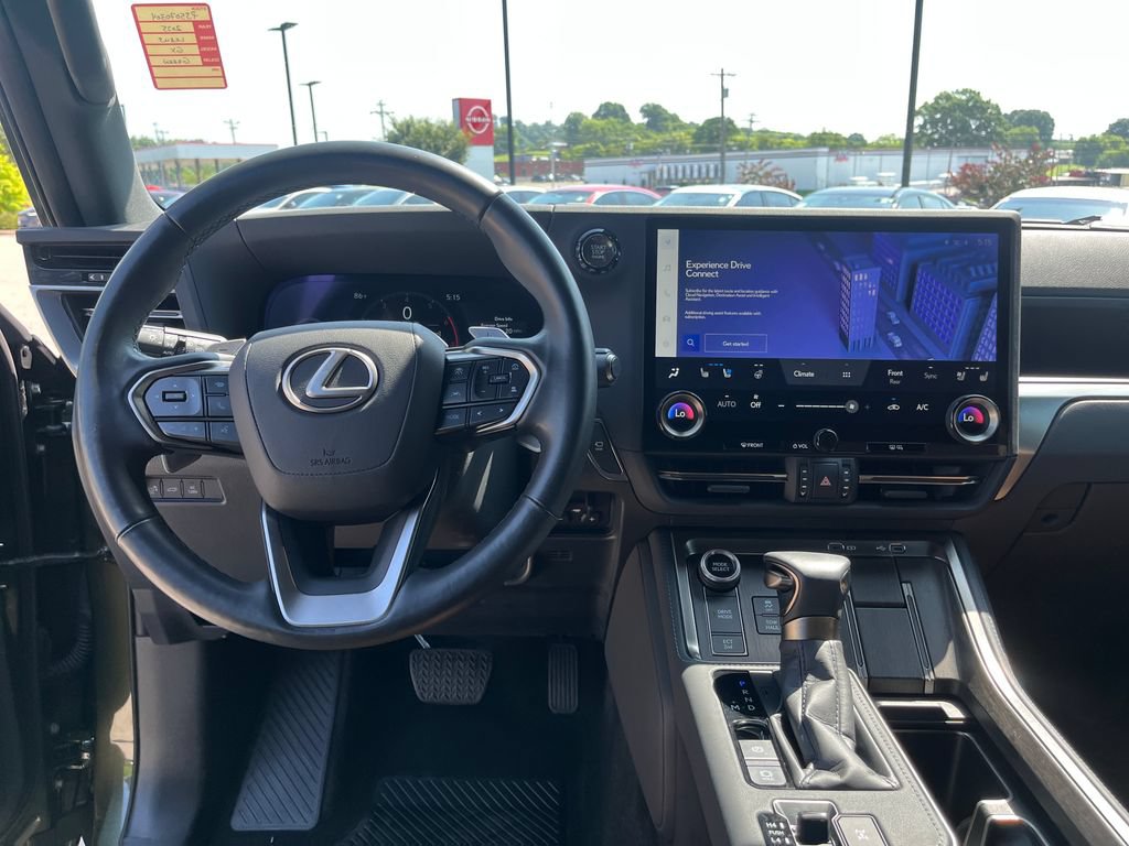 Used 2025 Lexus GX 550 w/ Accessory Package (Z1) AWD/4WD image 22