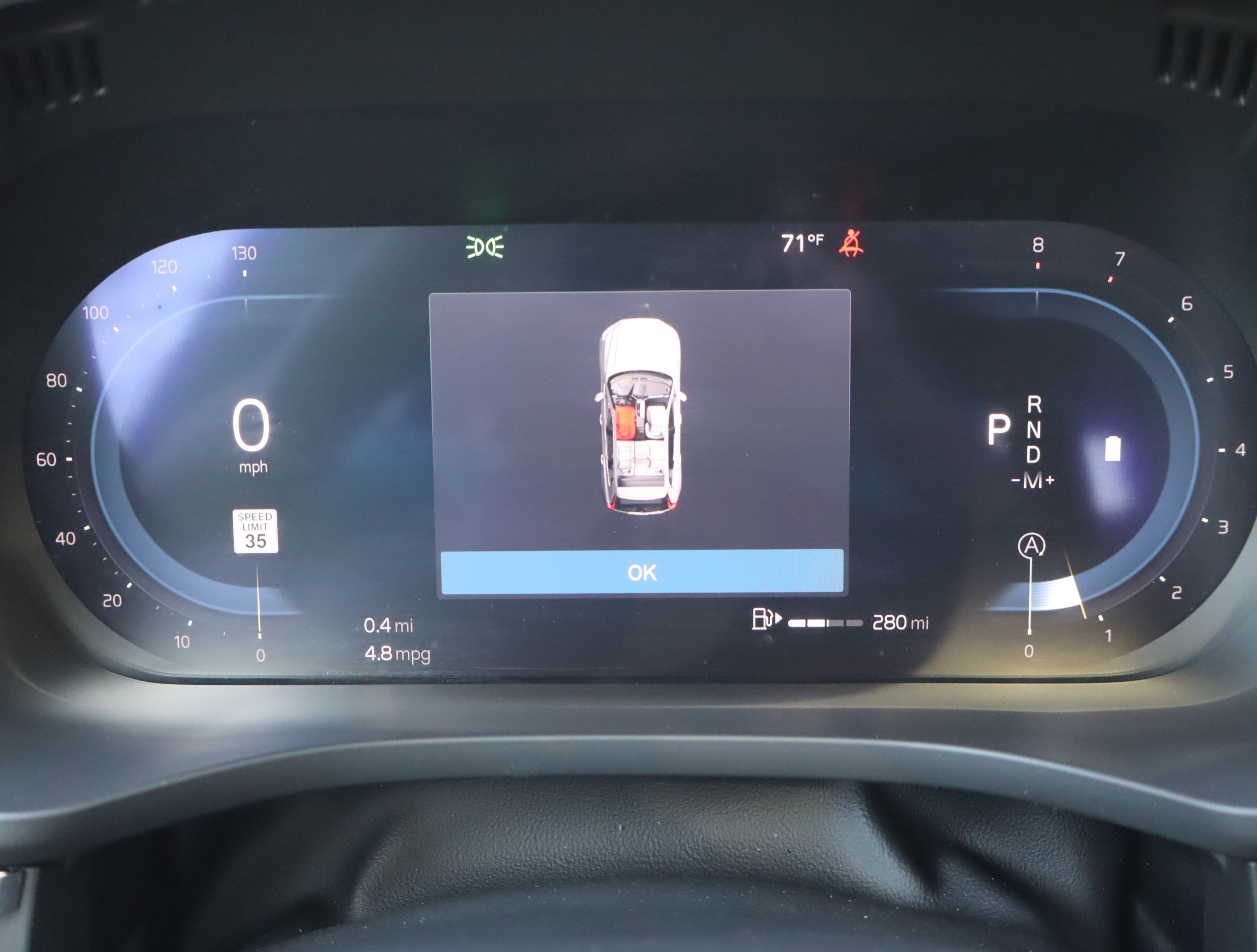 Used 2025 Volvo XC60 B5 Plus image 26