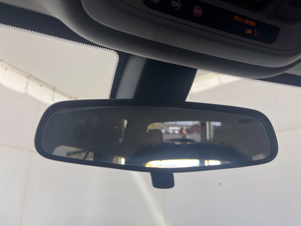 Used 2020 Chevrolet Traverse LS FWD image 70
