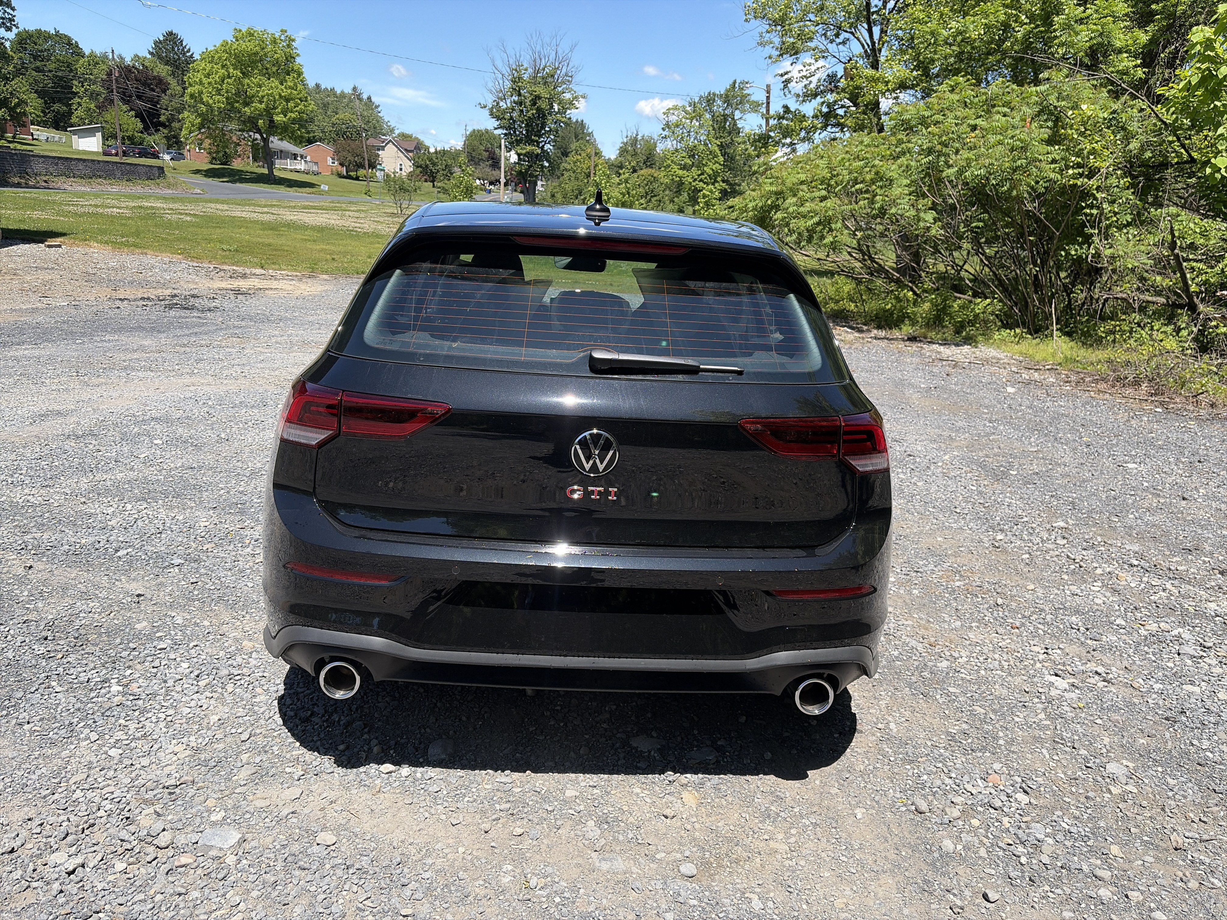 New 2026 Volkswagen GTI SE FWD image 5