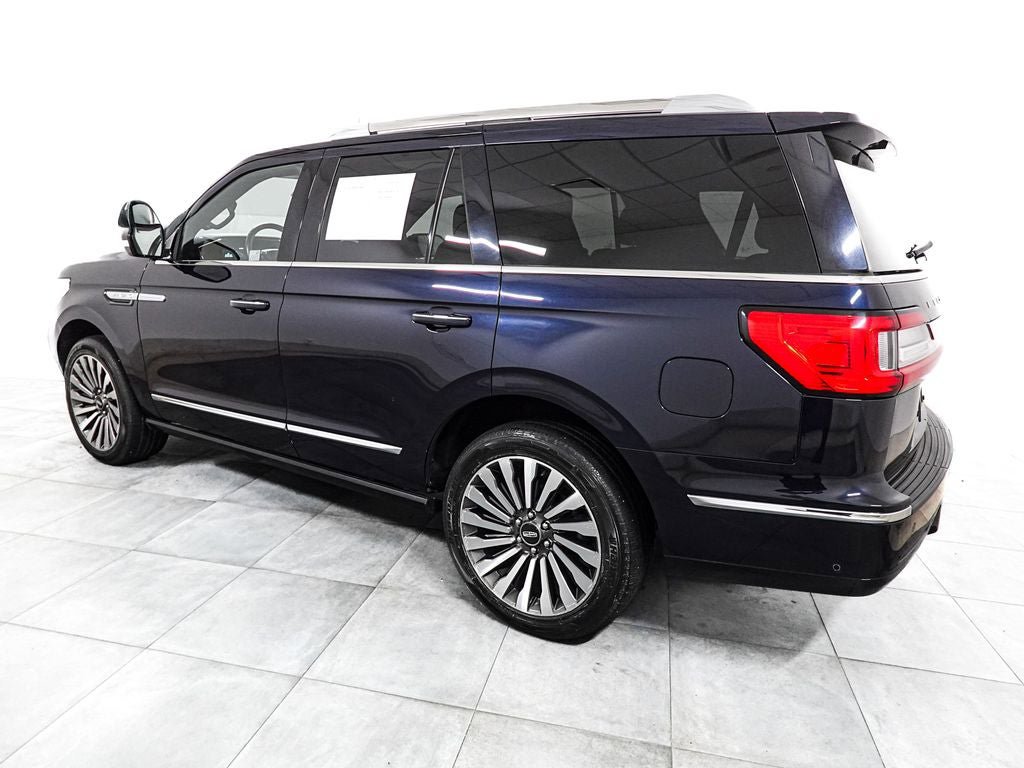 Used 2021 Lincoln Navigator Reserve w/ Luxury Package AWD/4WD image 4