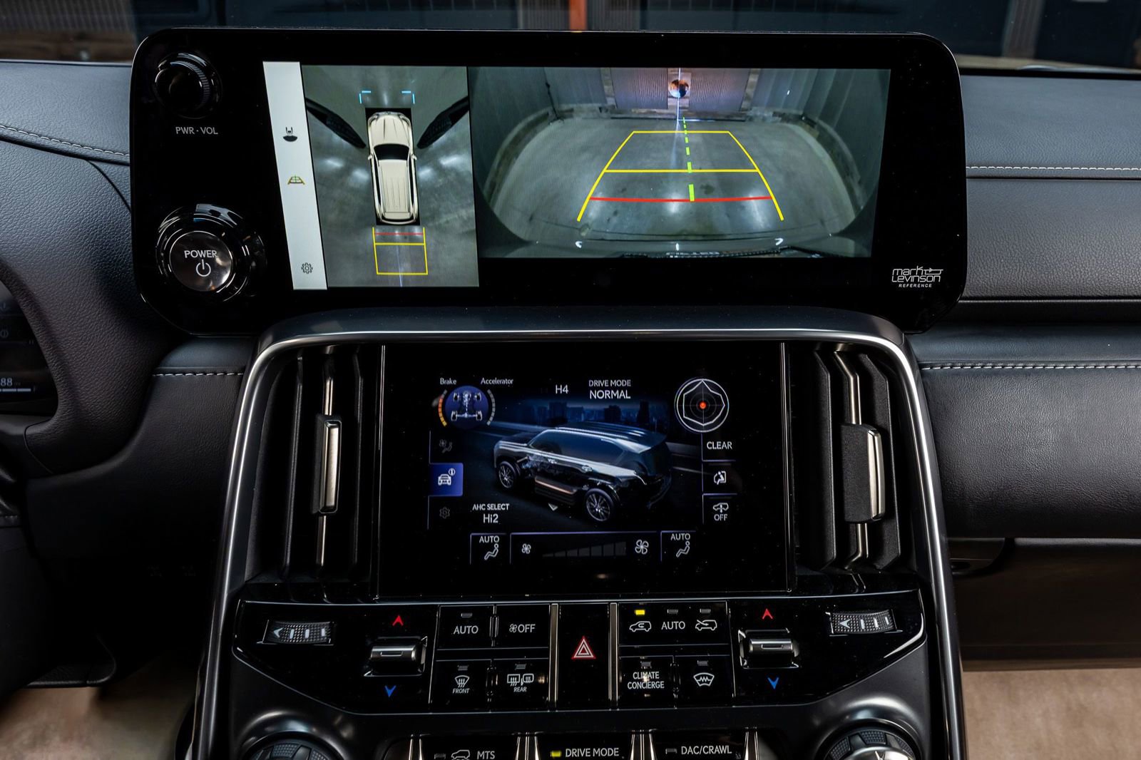 Used 2025 Lexus LX 700h Overtrail image 28