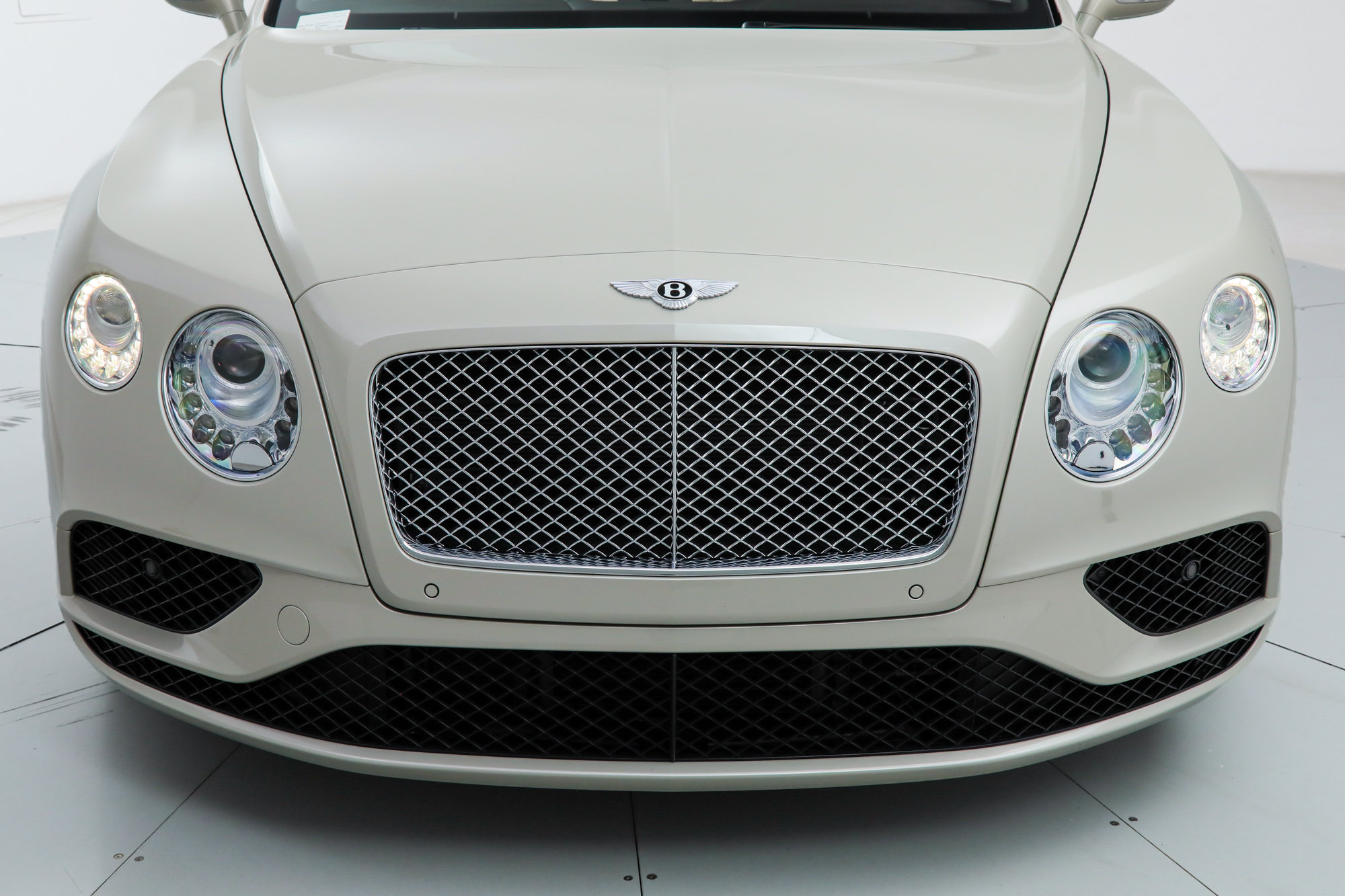 Used 2016 Bentley Continental GT AWD/4WD image 18