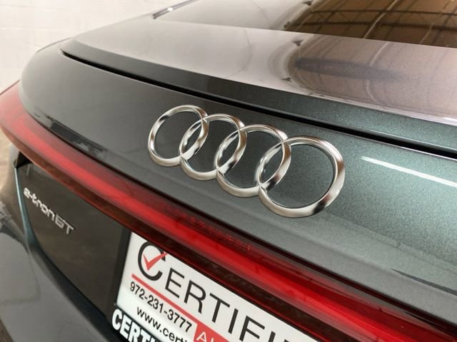 Used 2022 Audi e-tron GT Prestige w/ Prestige Package AWD/4WD image 99