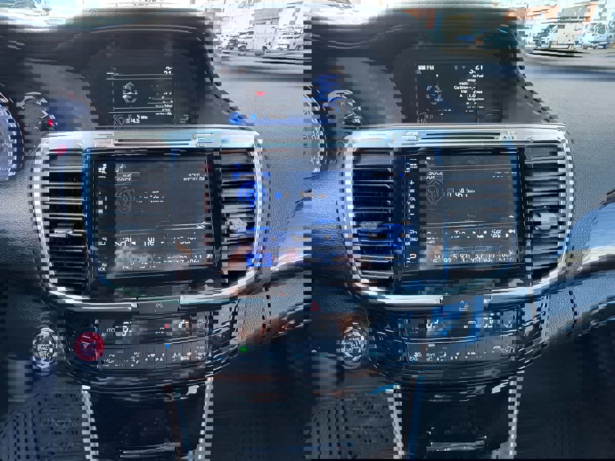 Used 2017 Honda Accord EX-L image 16